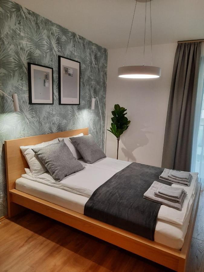 Bpr Space Grey Home With Balcony Βουδαπέστη Εξωτερικό φωτογραφία