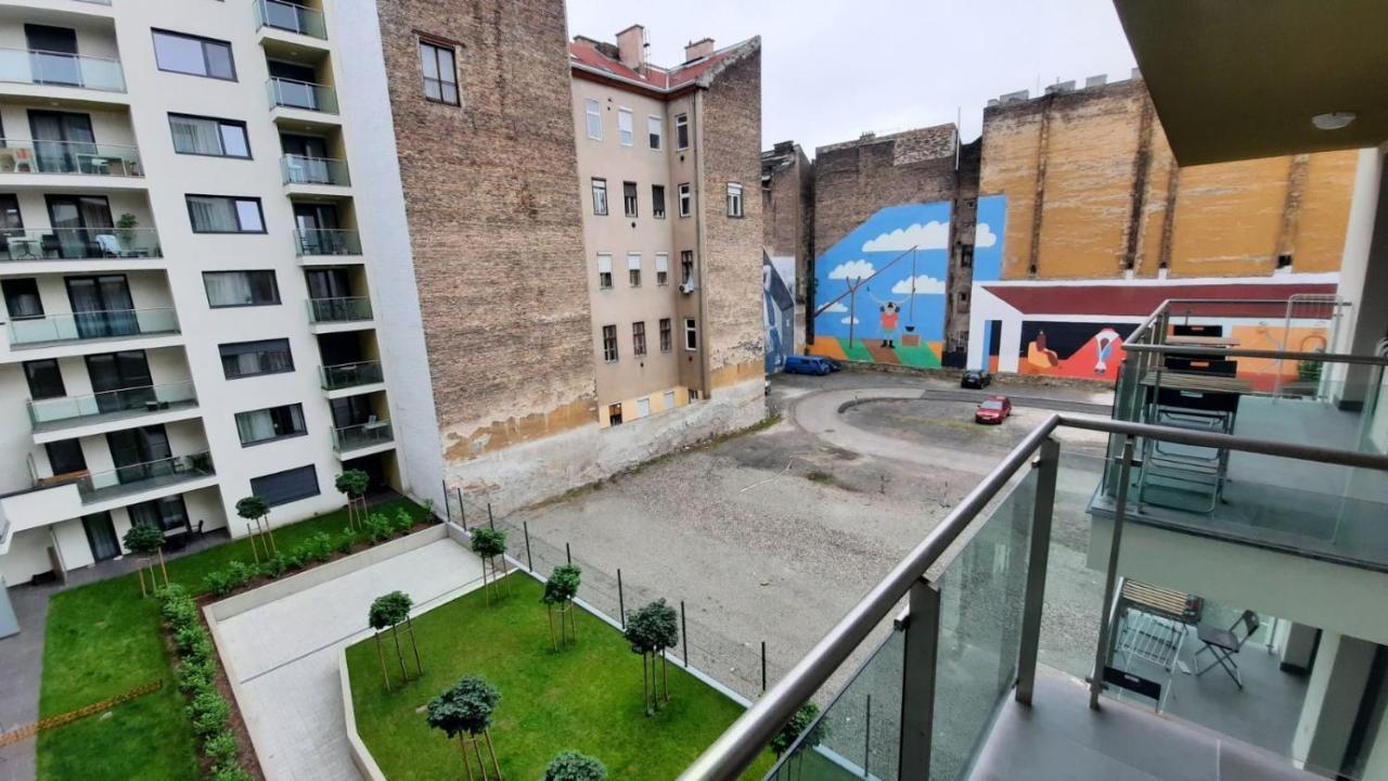 Bpr Space Grey Home With Balcony Βουδαπέστη Εξωτερικό φωτογραφία